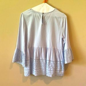 Doe & Rae Light Blue Blouse with bell sleeves Size M